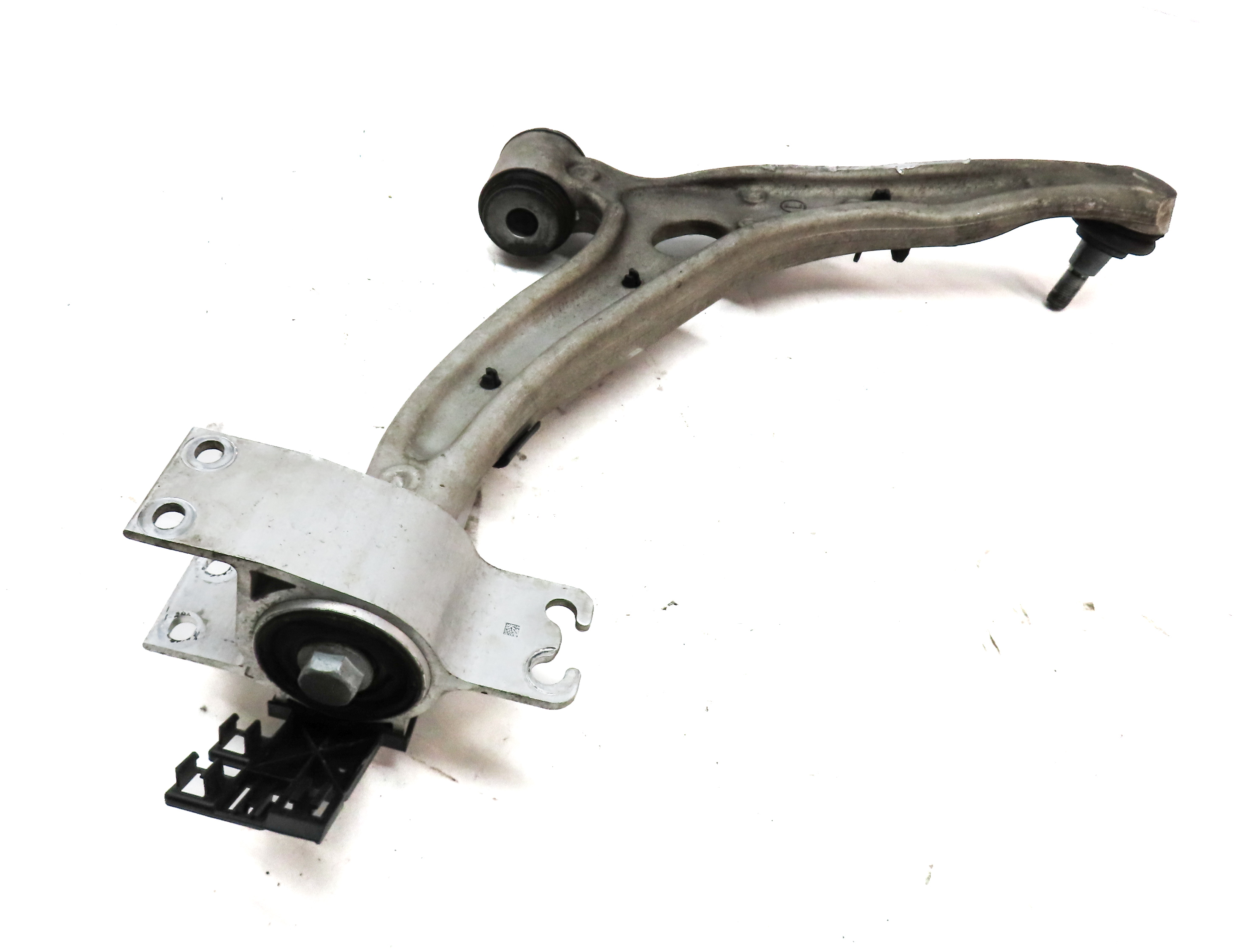 2015-2020 MERCEDES GLA250 (X156) LEFT FRONT DRIVER LOWER CONTROL ARM — exact item pictured
